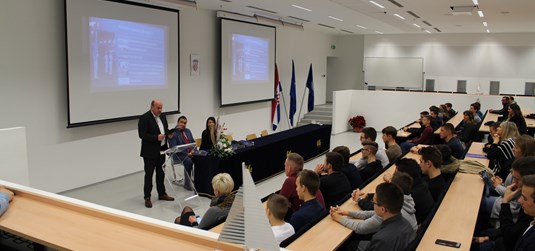 Svečana dodjela stipendija Ministarstva mora, prometa i infrastrukture za studente i učenike u pomorstvu
