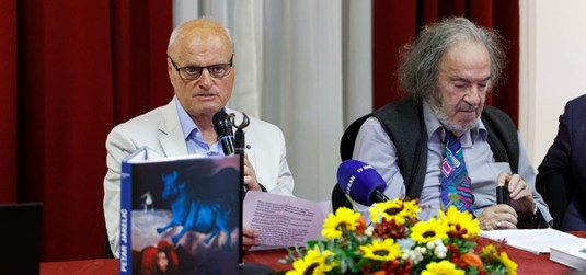 Respected professor, painter and graphic artist Petar Jakelić’s monograph: 