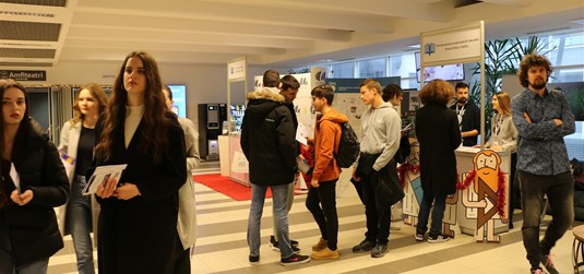 Ogroman interes maturanta za Smotrom Sveučilišta u Splitu