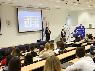 IMG_5551.JPG