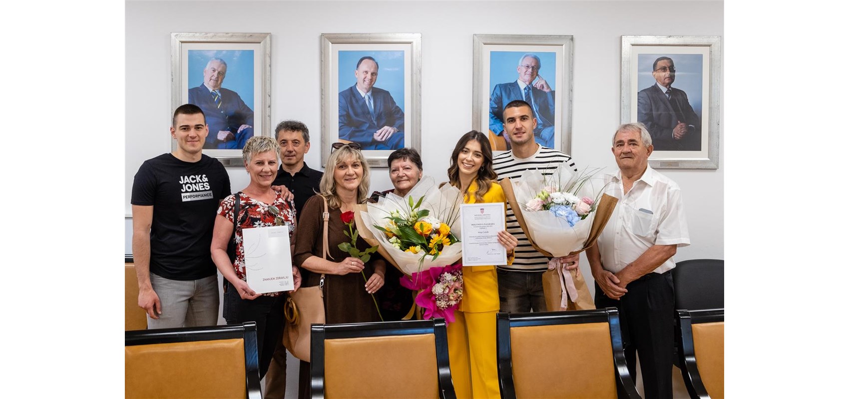 Recognitions and awards for the academic years 2019/2020 and 2020/2021 presented at School of Medicine