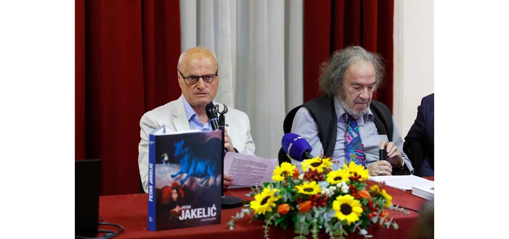 Respected professor, painter and graphic artist Petar Jakelić’s monograph: 