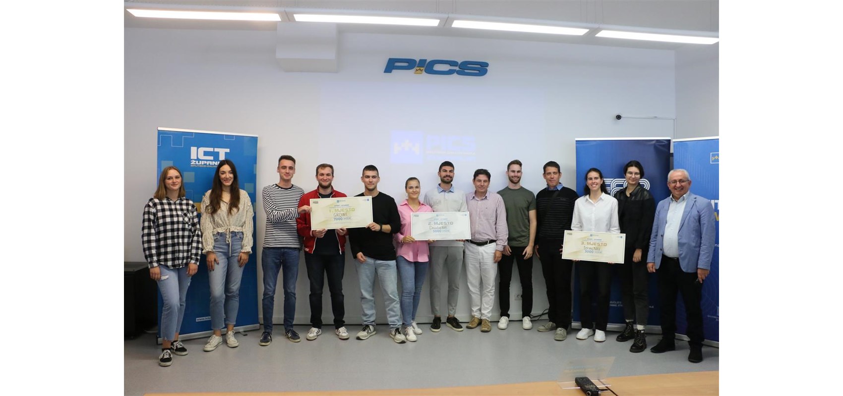 U završnici studentskih poduzetničkih projekata prve generacije projekta StartIT Student tim Growi osvojio prvo mjesto!