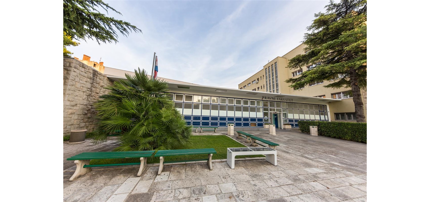 OKRUGLI STOL na temu NALET VOZILA NA DIVLJAČ U CESTOVNOM PROMETU - ODGOVRNOST ZA ŠTETU U SVJETLU NOVE SUDSKE PRAKSE
