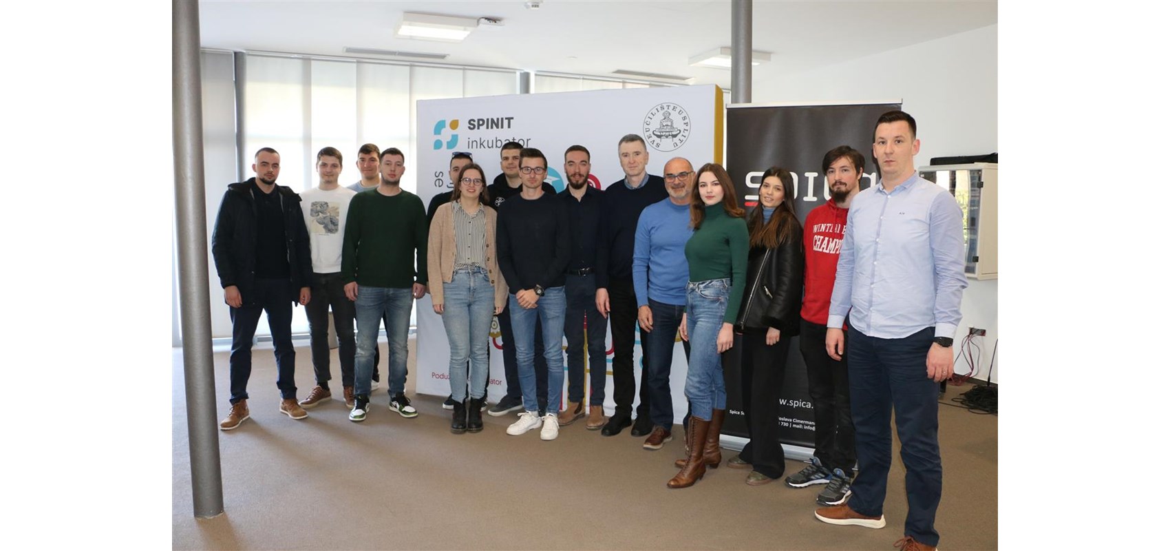 Studenti FESB-a održali predstavljanje rješenja za sustave kojima se prati prisutnost na nastavi