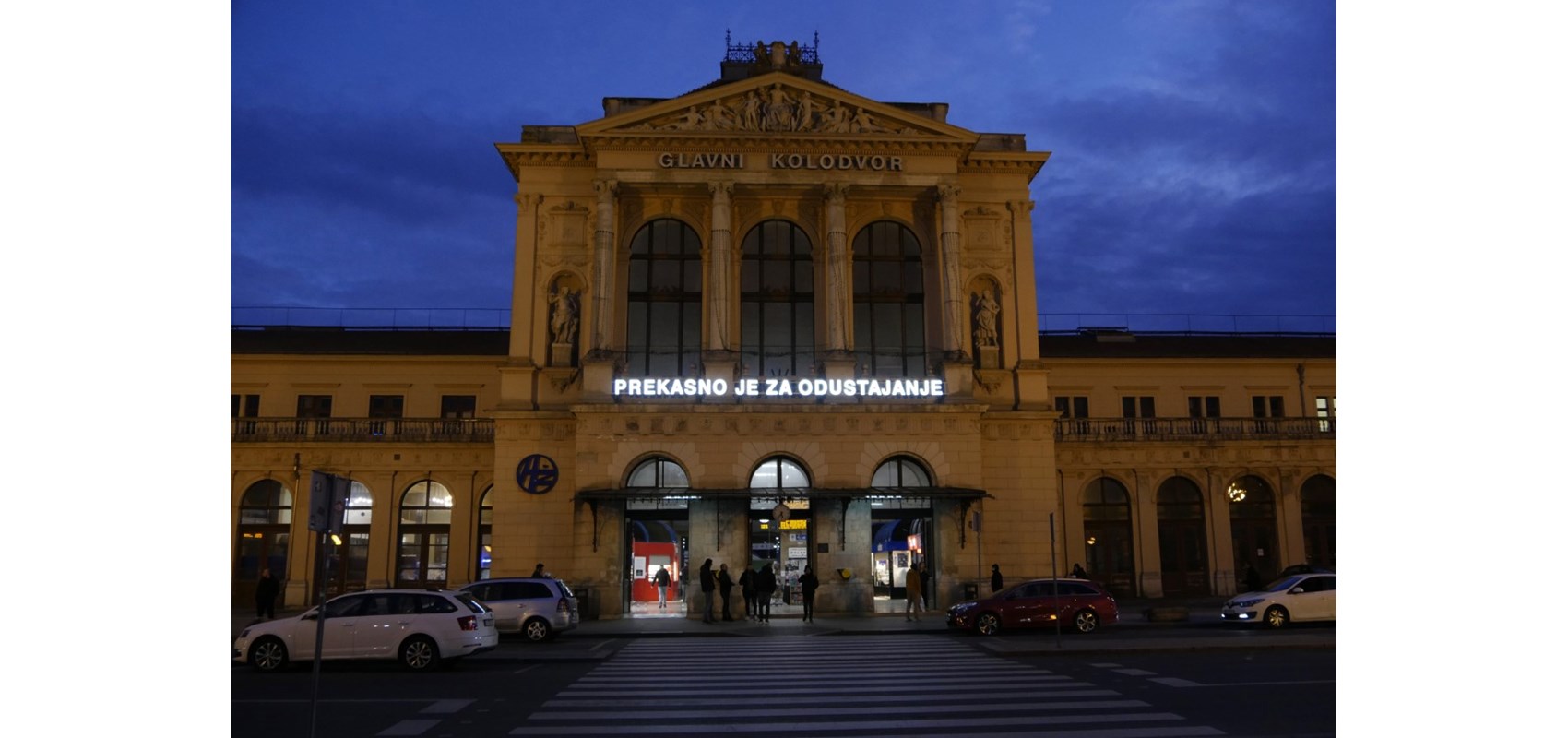 Čestitamo Međunarodni dan žena razgovorom s multimedijalnom umjetnicom doc. art. Neli Ružić s UMAS-a „Umjetnost stvara iskustvo u najintenzivnijem smislu. Kroz imaginarno priprema prostor mogućeg“