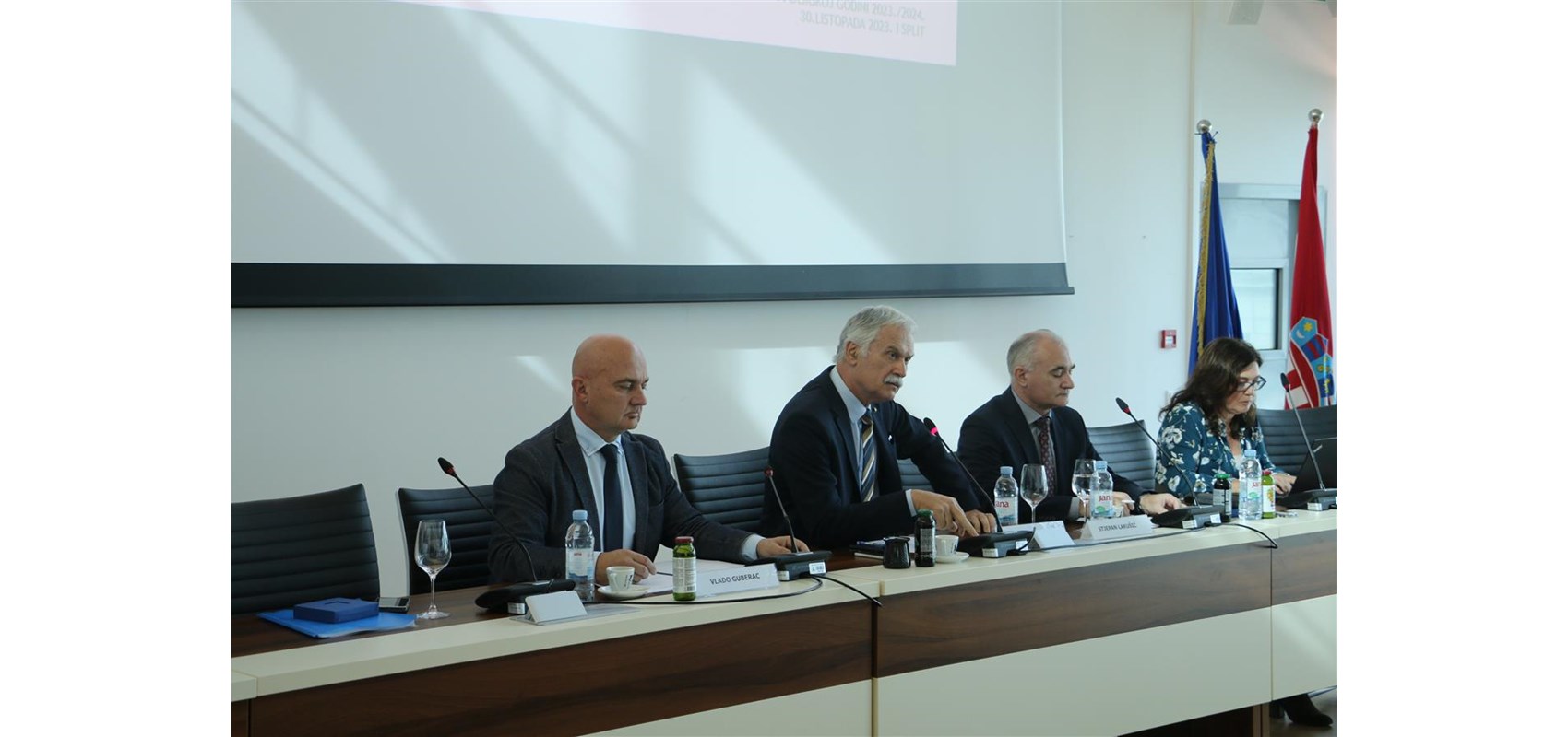 Na Sveučilištu u Splitu održana prva sjednica Rektorskog zbora pod predsjedanjem rektora Ljutića