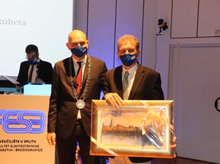 IMG_3899.JPG
