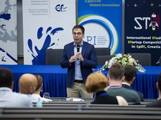 STup_press_web_2022061703.jpg