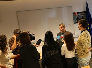 IMG_7860.JPG