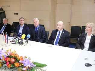 IMG_9892.JPG