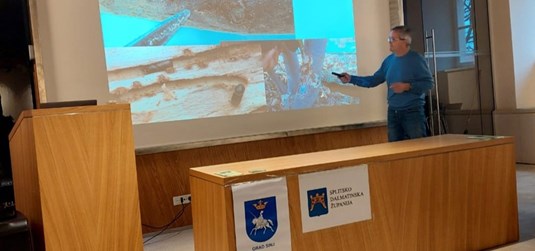 Nastavnici Agromediteranskog fakulteta Sveučilišta u Splitu održali stručna predavanja na temu: “Smokva od sadnje do uspjeha“