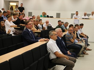 IMG_8819.JPG